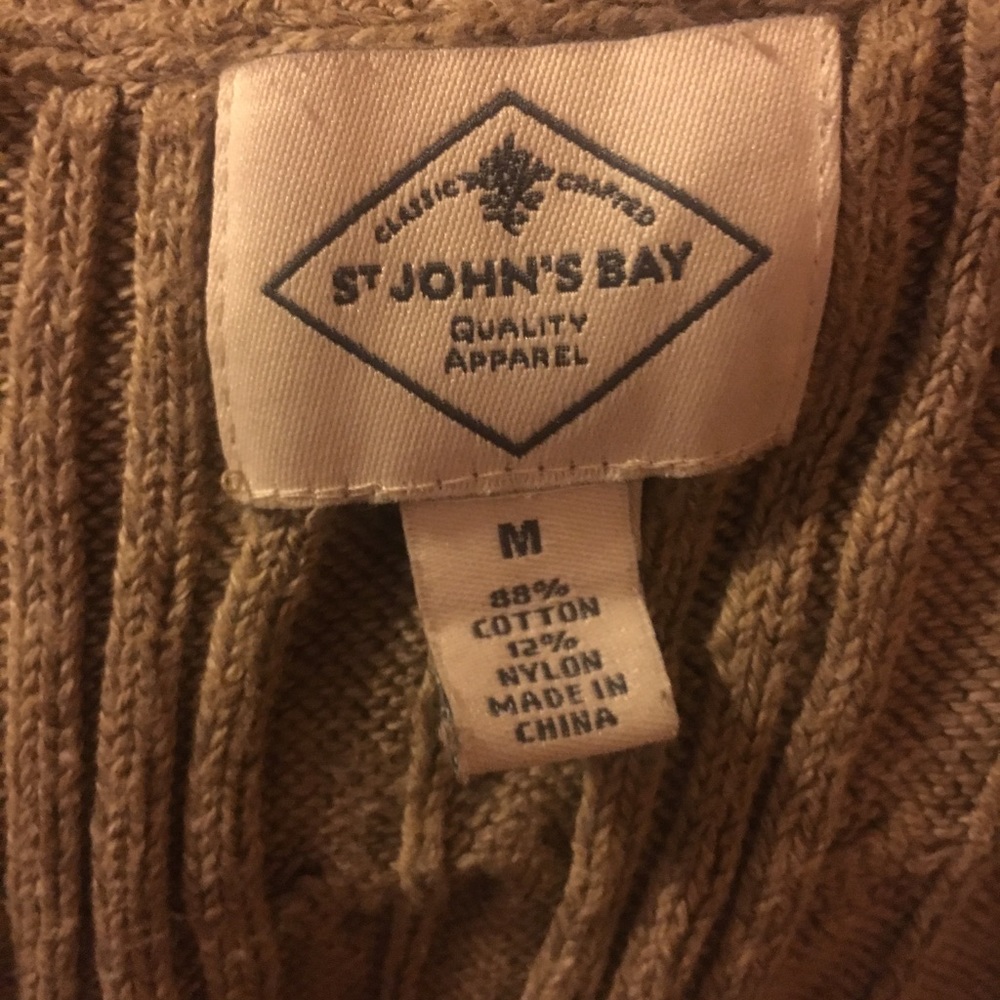 Sweater - Picture 2 of 2